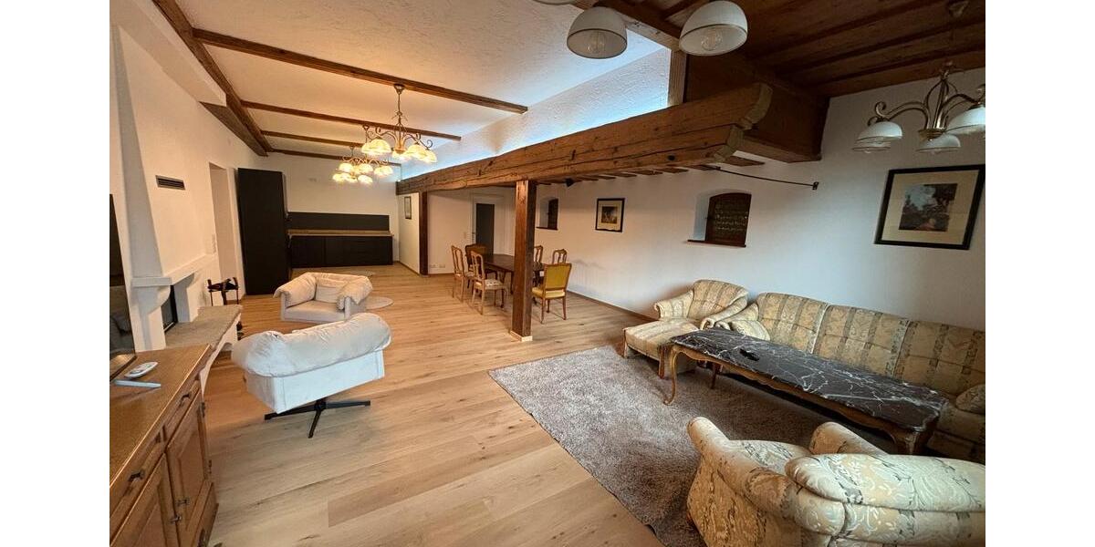 Etagenwohnung Bad Feilnbach - 5 Zimmer, 170 m&sup2;, 2.150&euro; | Angebot:26619215