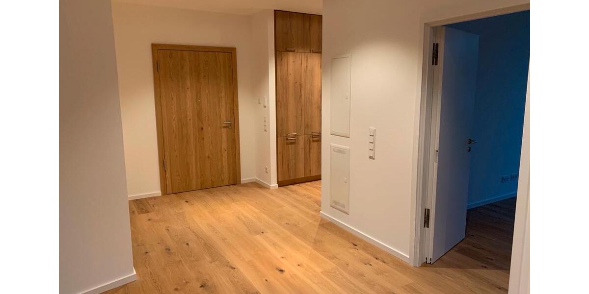 Gewerbeobjekt Kolbermoor - 1.750&euro; | Angebot:25945855