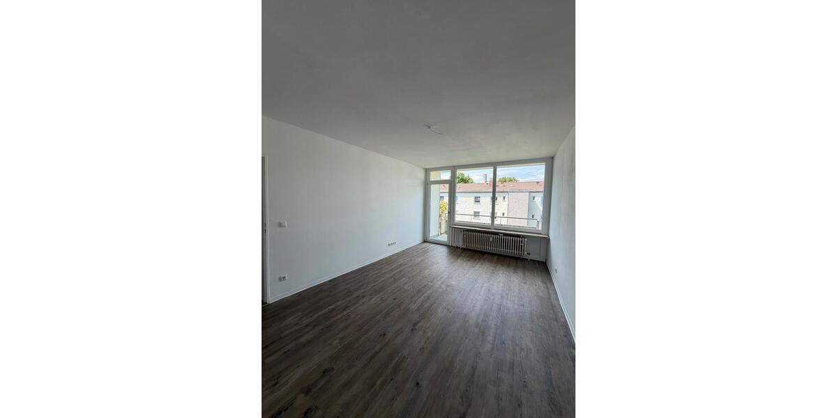 Etagenwohnung Kirchseeon - 4 Zimmer, 84 m&sup2;, 1.351&euro; | Angebot:26618212