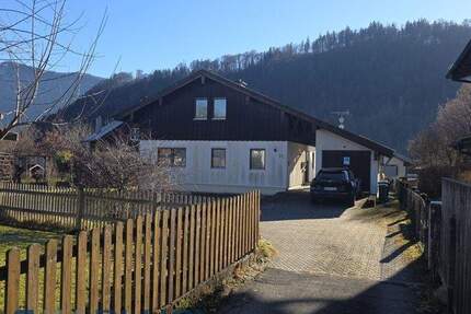 Haus Kiefersfelden - 5 Zimmer, 135 m&sup2;, 579.000&euro; | Angebot:25777490