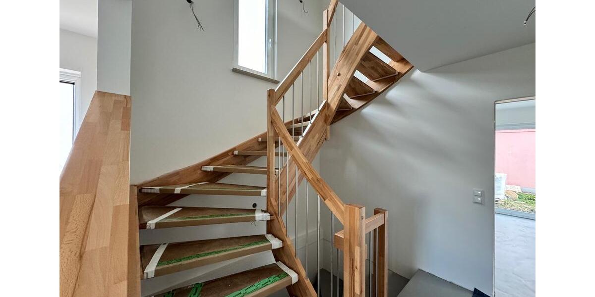 Einfamilienhaus Raubling - 4 Zimmer, 155 m&sup2;, 2.490&euro; | Angebot:19534649