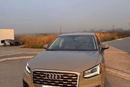 Audi Q2 113.450 km 18.500 &euro; Bad Aibling 83043
