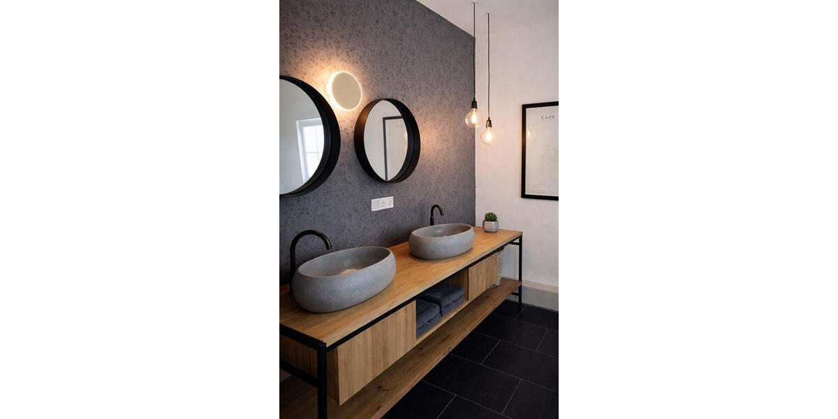 Einfamilienhaus Rosenheim Aising - 5 Zimmer, 141 m&sup2;, 2.500&euro; | Angebot:25840955