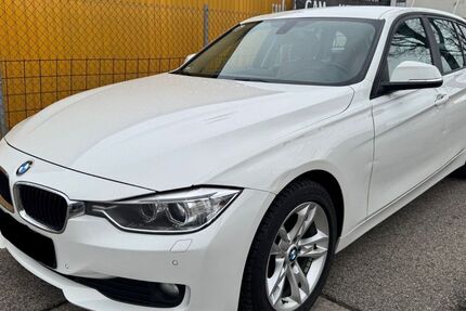 BMW 318 332.000 km 5.750 &euro; Rosenheim 83026
