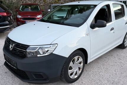 Dacia Sandero 83.000 km 2.650 &euro; Grassau 83224