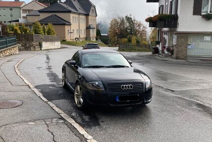 Audi TT 164.000 km 9.500 &euro; Rosenheim 83022