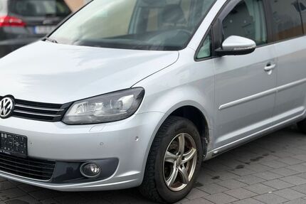 VW Touran 260.000 km 3.299 &euro; Rosenheim 83024