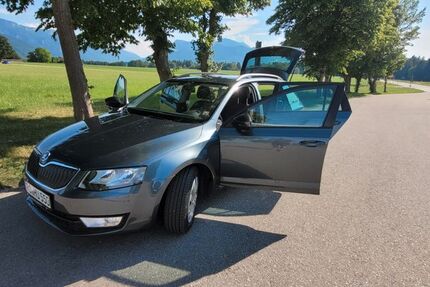 Skoda Octavia 175.000 km 9.490 &euro; Aschau 83229