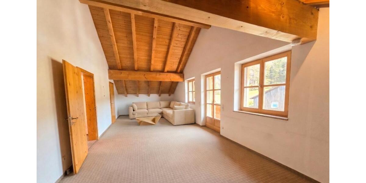 Einfamilienhaus Ebersberg - 15 Zimmer, 683 m&sup2;, 2.390.000&euro; | Angebot:26042398