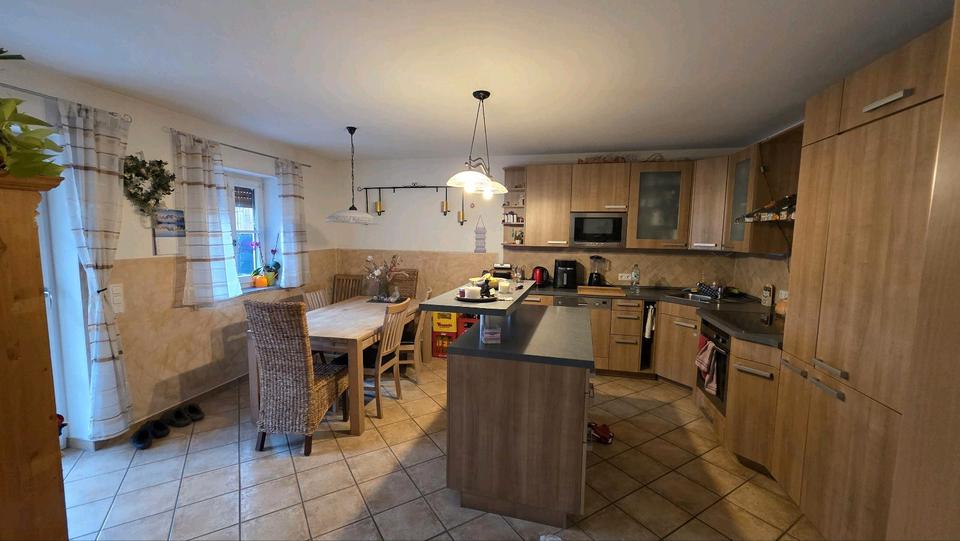 Maisonettenwohnung Griesstätt - 4.5 Zimmer, 160 m&sup2;, 1.470&euro; | Angebot:25895011