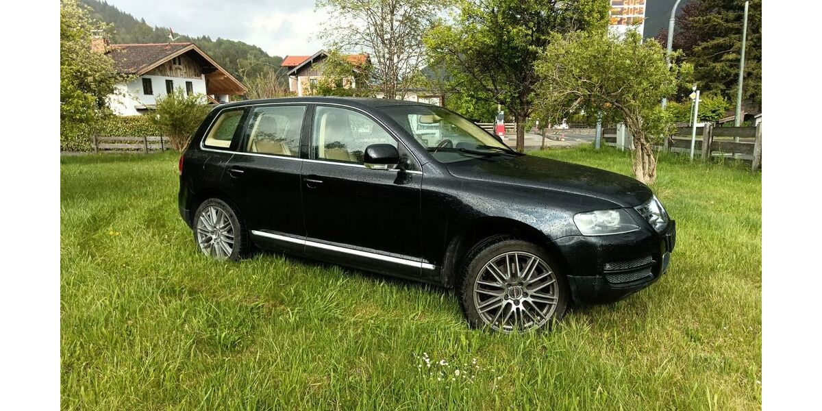 VW Touareg 171.000 km 8.600 &euro; Hausham 83734