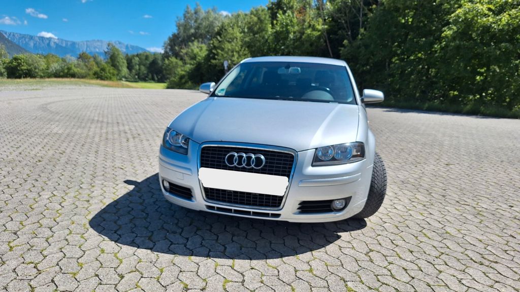 Audi A3 192.000 km 3.550 &euro; Flintsbach 83126