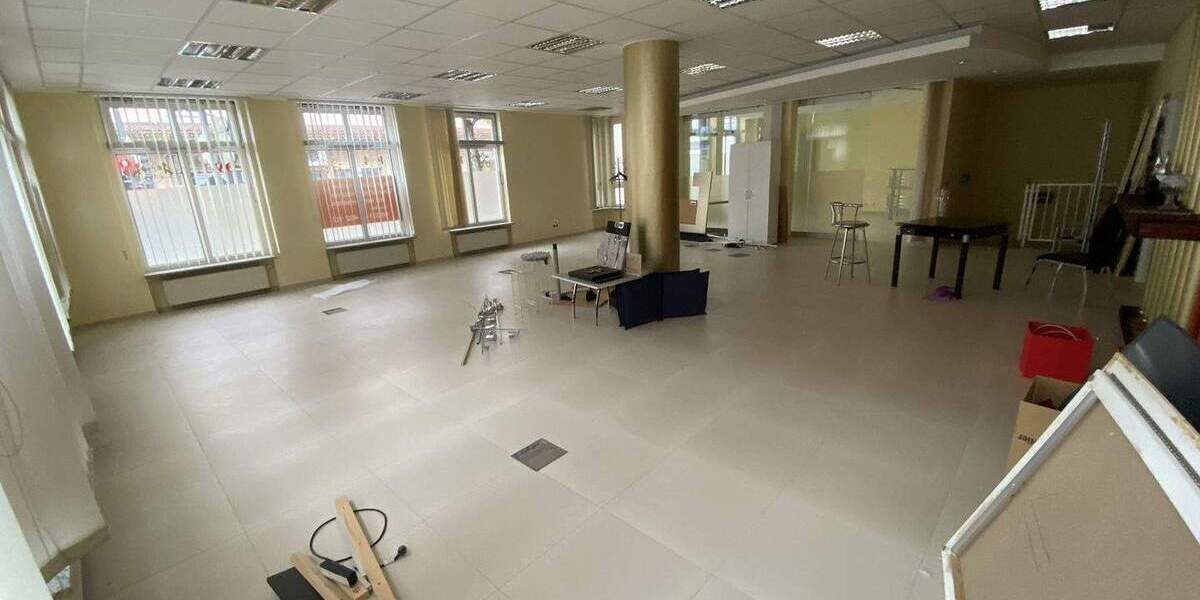 Gewerbeobjekt Kolbermoor - 4 Zimmer, 248 m&sup2;, 3.375&euro; | Angebot:25727375