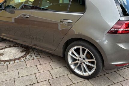 VW Golf 152.700 km 10.100 &euro; Seebruck 83358