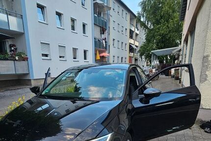 Seat Leon 195.035 km 4.399 &euro; Rosenheim 83024