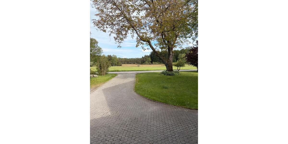 Einfamilienhaus Soyen - 9 Zimmer, 200 m&sup2;, 2.450&euro; | Angebot:26599254
