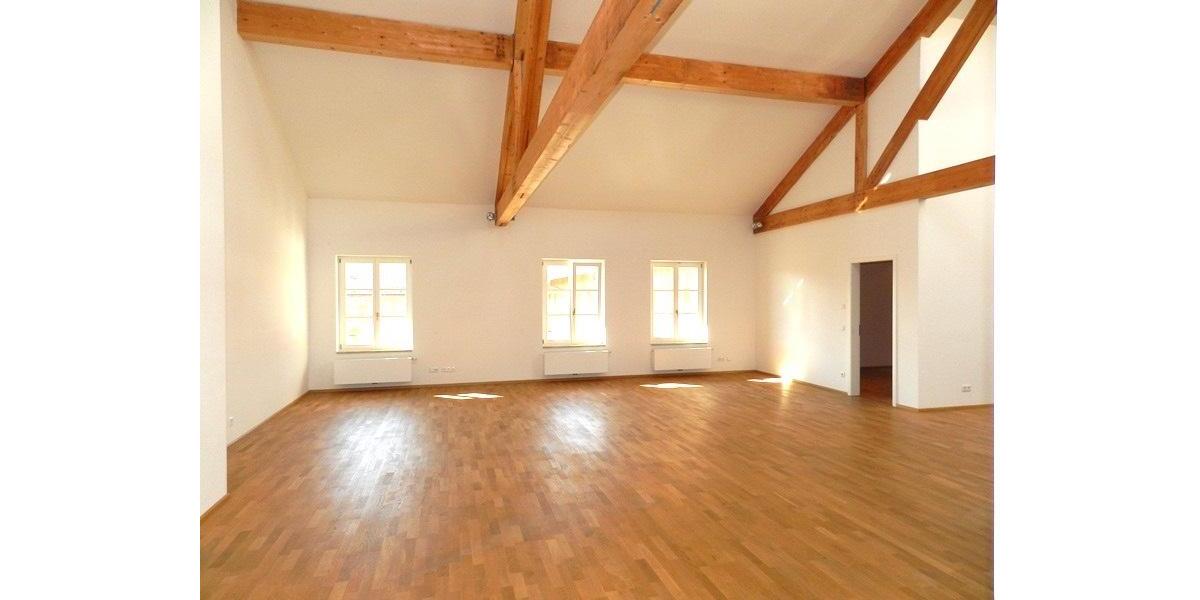 Loft - Studio - Atelier Oberpframmern - 3.5 Zimmer, 225 m&sup2;, 2.900&euro; | Angebot:25638265