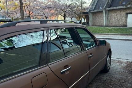 Mercedes-Benz C 180 147.500 km 6.099 &euro; Rosenheim 83022