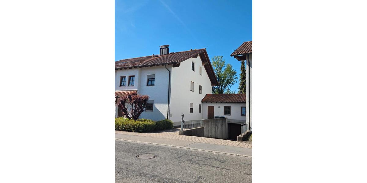 Etagenwohnung Bruckmühl - 2 Zimmer, 62 m&sup2;, 1.000&euro; | Angebot:26612639