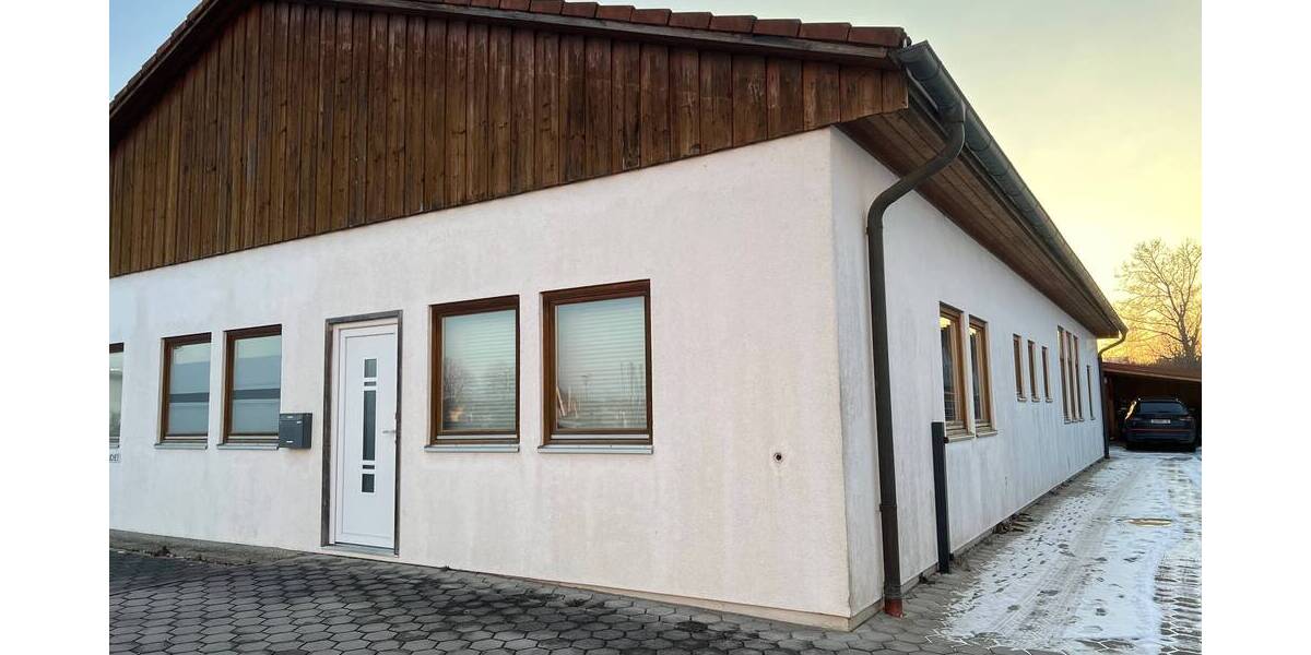 Gewerbeobjekt Eiselfing - 1 Zimmer, 41 m&sup2;, 800&euro; | Angebot:25769093