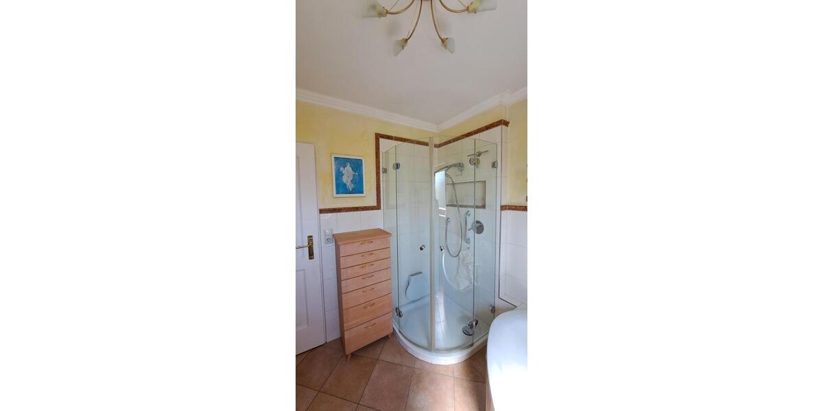 Doppelhaushälfte Prien am Chiemsee - 6 Zimmer, 180 m&sup2;, 875.000&euro; | Angebot:26411425