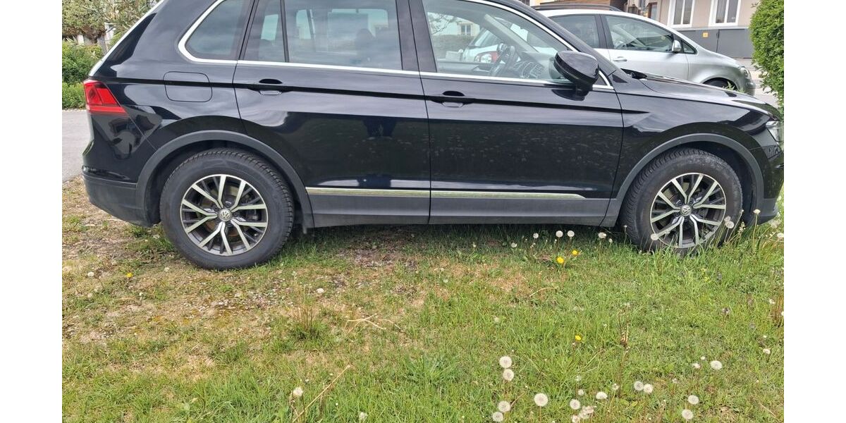 VW Tiguan 58.000 km 16.500 &euro; Grassau 83224