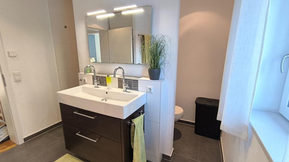 Doppelhaushälfte Miesbach - 7 Zimmer, 174 m&sup2;, 1.190.000&euro; | Angebot:25217876