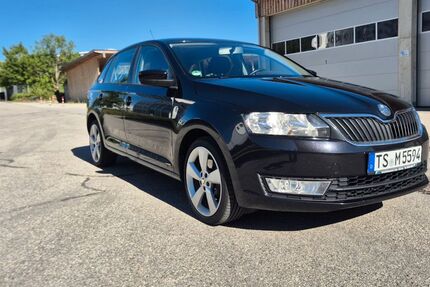Skoda Rapid 112.500 km 8.299 &euro; Aschau 83229