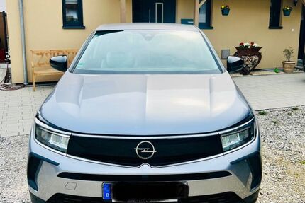 Opel Grandland (X) 30.119 km 17.600 &euro; Flintsbach am Inn 83126