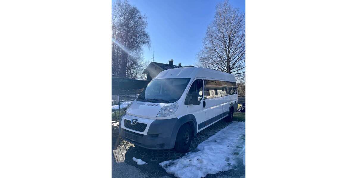 Peugeot Boxer 246.000 km 15.499 &euro; übersee 83236