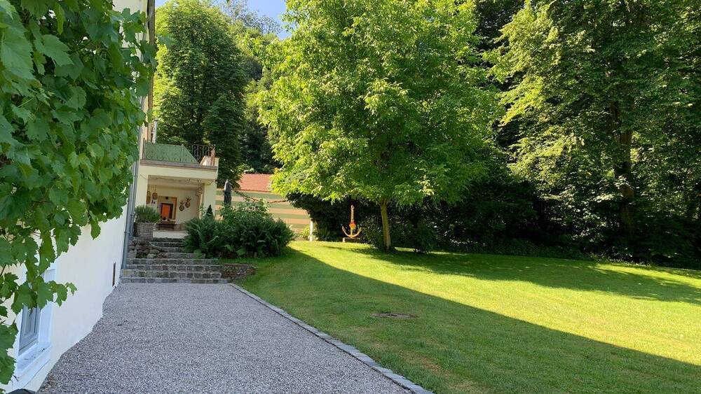 Mehrfamilienhaus, Wohnhaus Griesstätt - 8 Zimmer, 370 m&sup2;, 2.650.000&euro; | Angebot:26080091