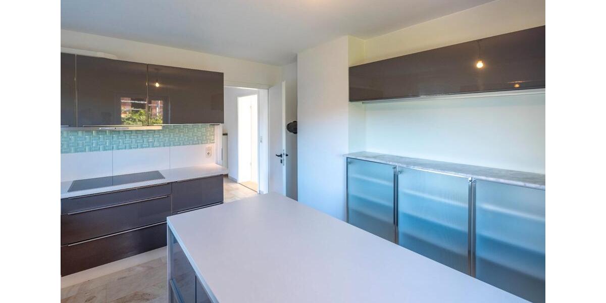 Einfamilienhaus Bernau am Chiemsee - 4 Zimmer, 170 m&sup2;, 2.500&euro; | Angebot:26300238