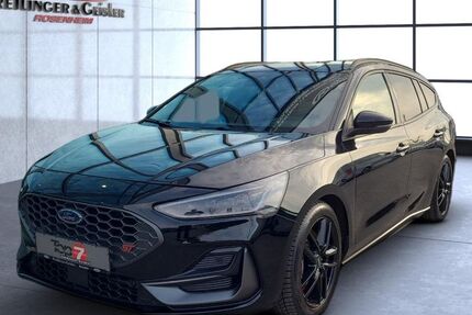 Ford Focus 29.325 km 31.990 &euro; Rosenheim 83022