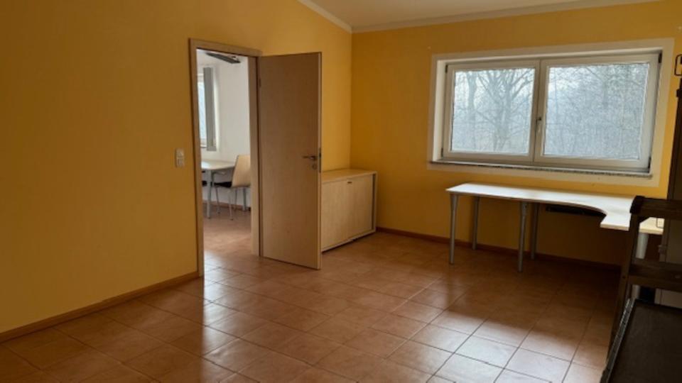 Gewerbeobjekt Raubling - 660&euro; | Angebot:24684494