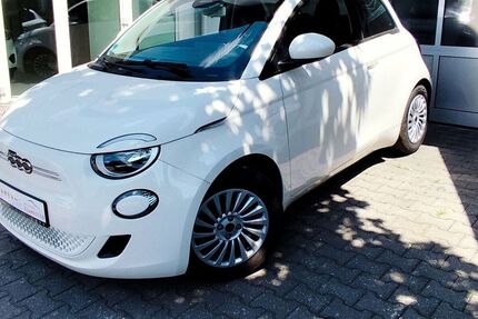 Fiat 500 14.500 km 14.950 &euro; Rosenheim 83022