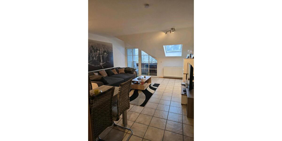 Dachgeschoßwohnung Rohrdorf - 2 Zimmer, 61 m&sup2;, 270.000&euro; | Angebot:24831397