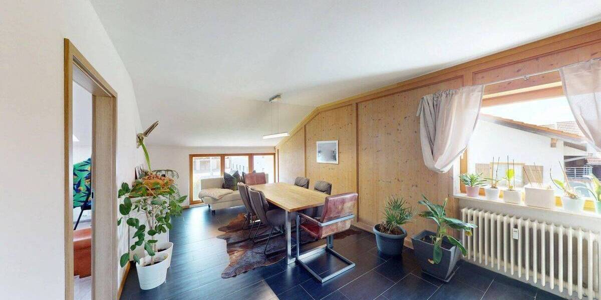Etagenwohnung Bruckmühl Noderwiechs - 4 Zimmer, 108 m&sup2;, 1.500&euro; | Angebot:26627223
