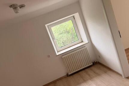 Wohnung Rosenheim Innenstadt - 45 Zimmer, 90 m&sup2;, 550&euro; | Angebot:26656321