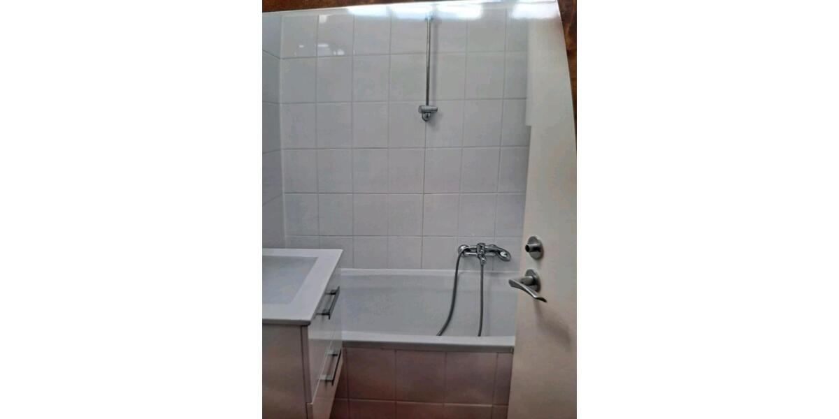 Etagenwohnung Kiefersfelden - 2 Zimmer, 48 m&sup2;, 1.200&euro; | Angebot:25964203