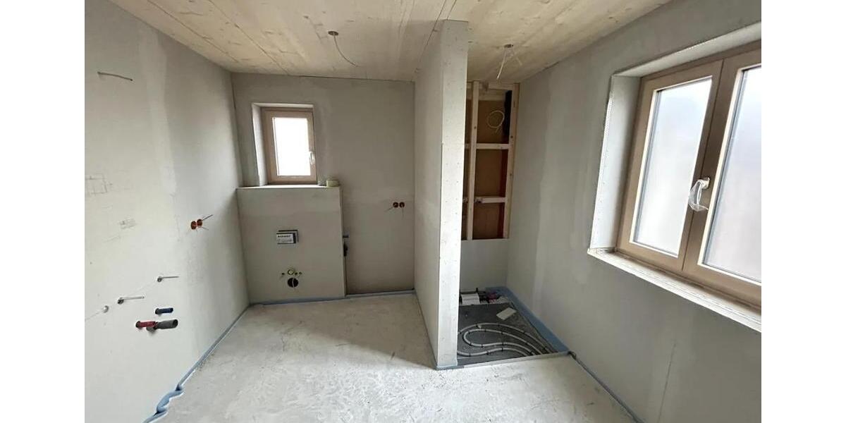 Maisonettenwohnung Hausham - 3 Zimmer, 94 m&sup2;, 1.550&euro; | Angebot:25641253