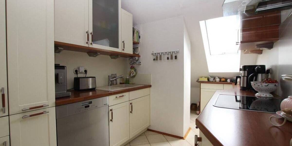 Etagenwohnung Rosenheim Ost - 2 Zimmer, 85 m&sup2;, 398.000&euro; | Angebot:25672899