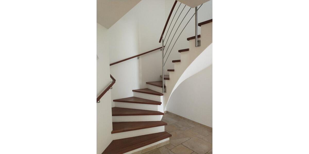 Doppelhaushälfte Glonn - 4 Zimmer, 130 m&sup2;, 1.900&euro; | Angebot:25948203