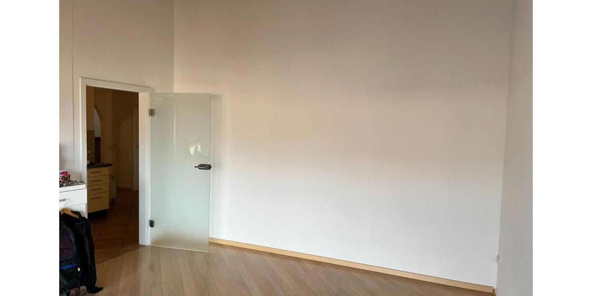 Dachgeschoßwohnung Griesstätt - 1 Zimmer, 19 m&sup2;, 430&euro; | Angebot:25252650