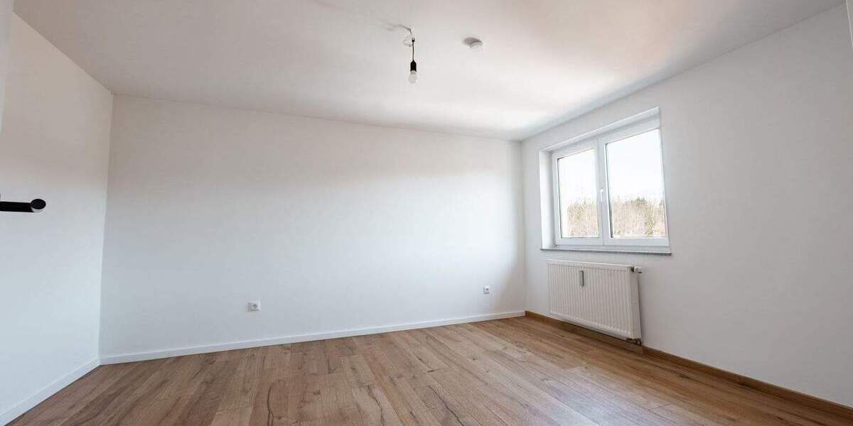 Etagenwohnung Miesbach - 2 Zimmer, 65 m&sup2;, 319.000&euro; | Angebot:25737282