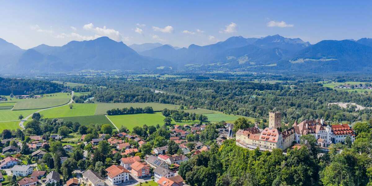 Einfamilienhaus Neubeuern - 5 Zimmer, 248 m&sup2;, 1.468.000&euro; | Angebot:25483351