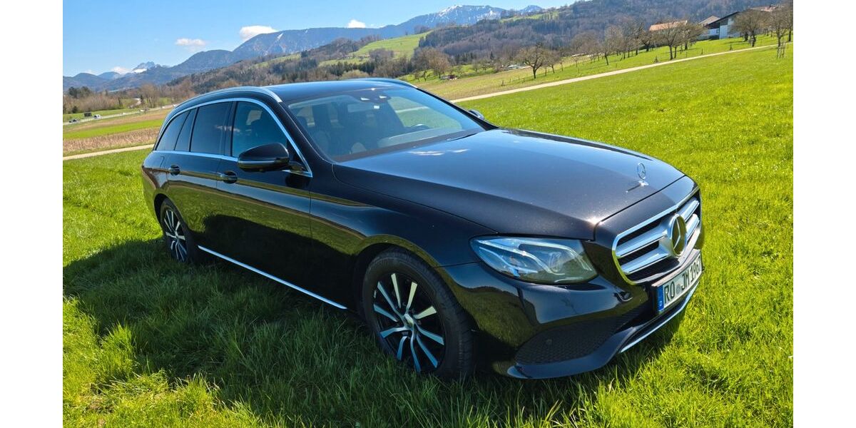 Mercedes-Benz E 220 234.000 km 18.900 &euro; Übersee 83236