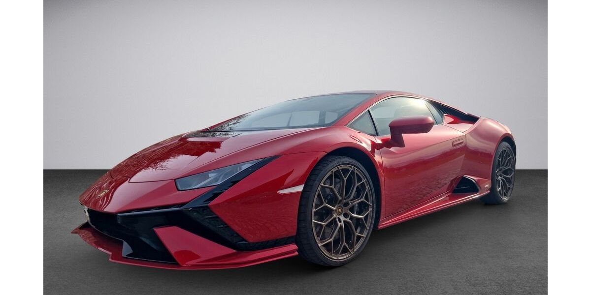 Lamborghini Huracán 5.000 km 319.000 &euro; Rosenheim 83022