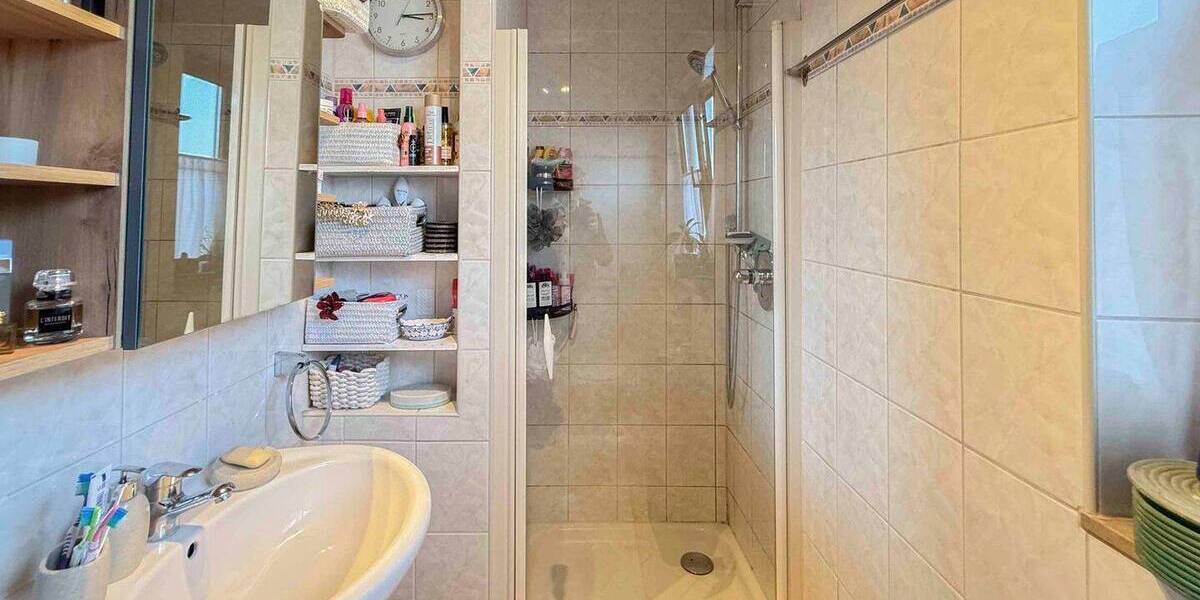 Reihenmittelhaus Bad Aibling - 4 Zimmer, 108 m&sup2;, 549.900&euro; | Angebot:25958070