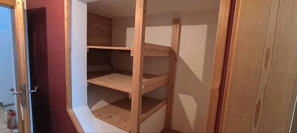 Dachgeschoßwohnung Tuntenhausen - 4 Zimmer, 100 m&sup2;, 1.250&euro; | Angebot:25945352