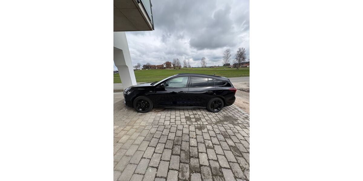 Ford Focus 65.000 km 19.500 &euro; Tuntenhausen 83104